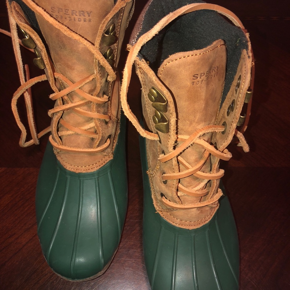 Sperry Boots - Size 6